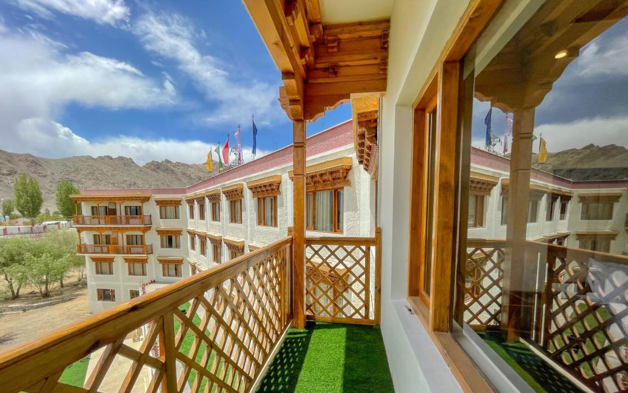 Hotel Deskitsal Leh Extérieur photo